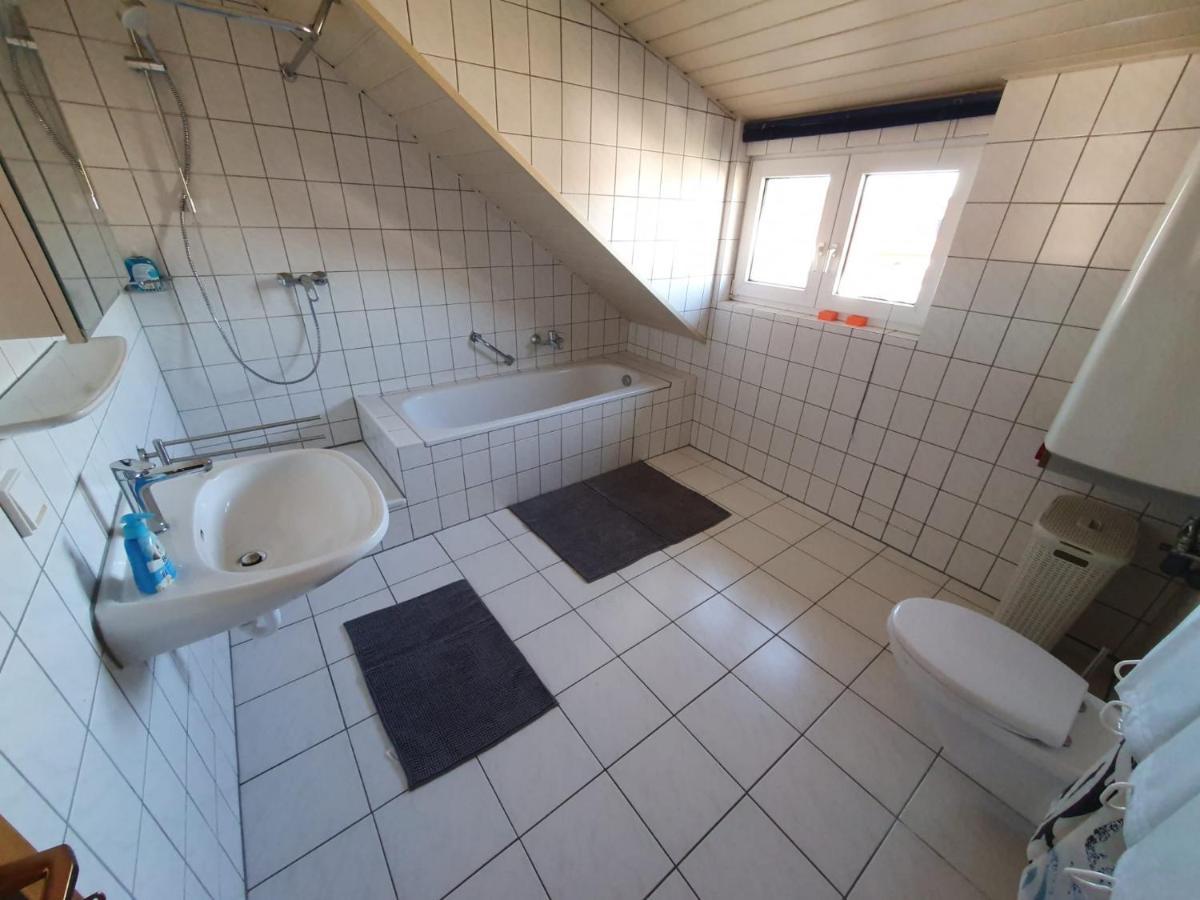 Ferienwohnung Rheinstetten Ngoại thất bức ảnh